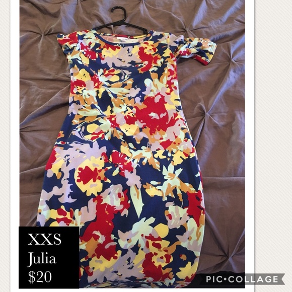 LuLaRoe Dresses & Skirts - LuLaRoe Julia XXS